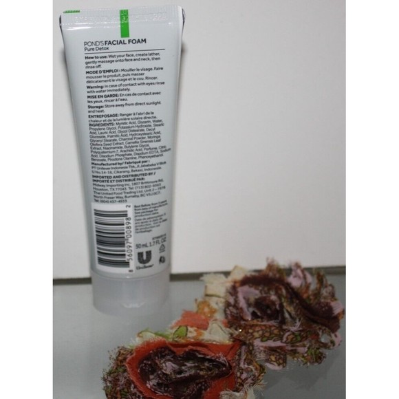 3 Pond's Pure Detox Facial Foam Cleanser Activated Charcoal 1.7oz Act Charcoal - Picture 2 of 2